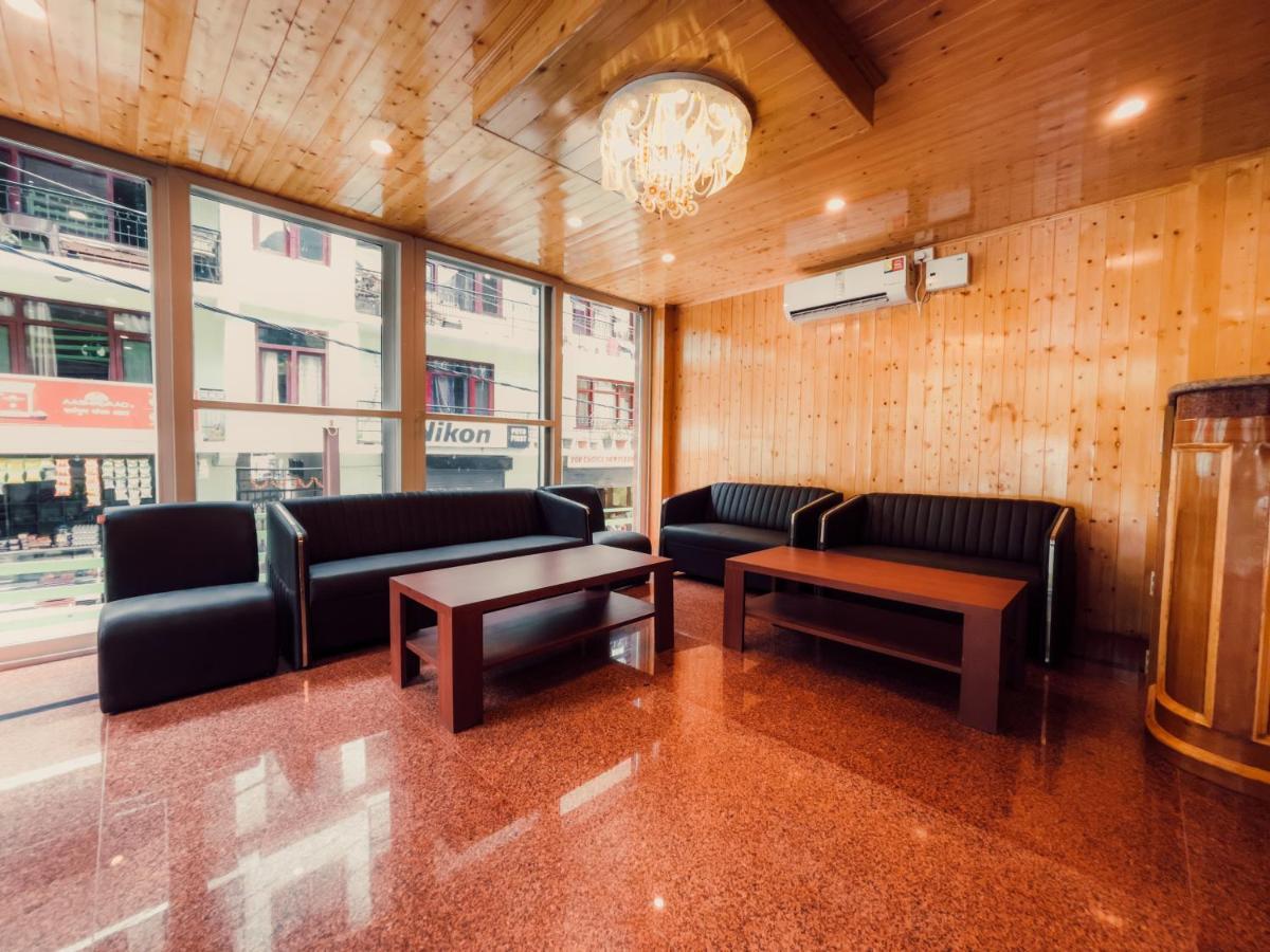 Hotel New Vistas Manāli Dış mekan fotoğraf