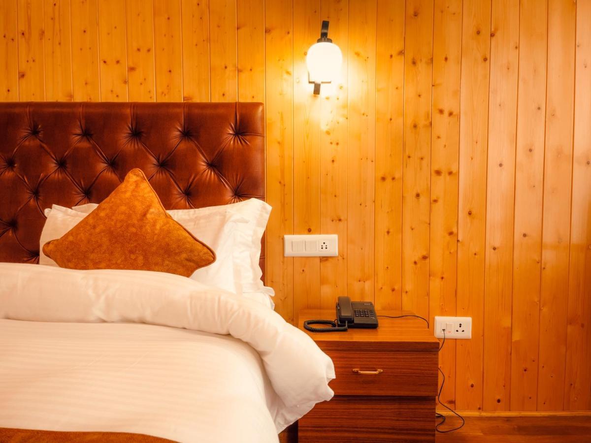 Hotel New Vistas Manāli Dış mekan fotoğraf