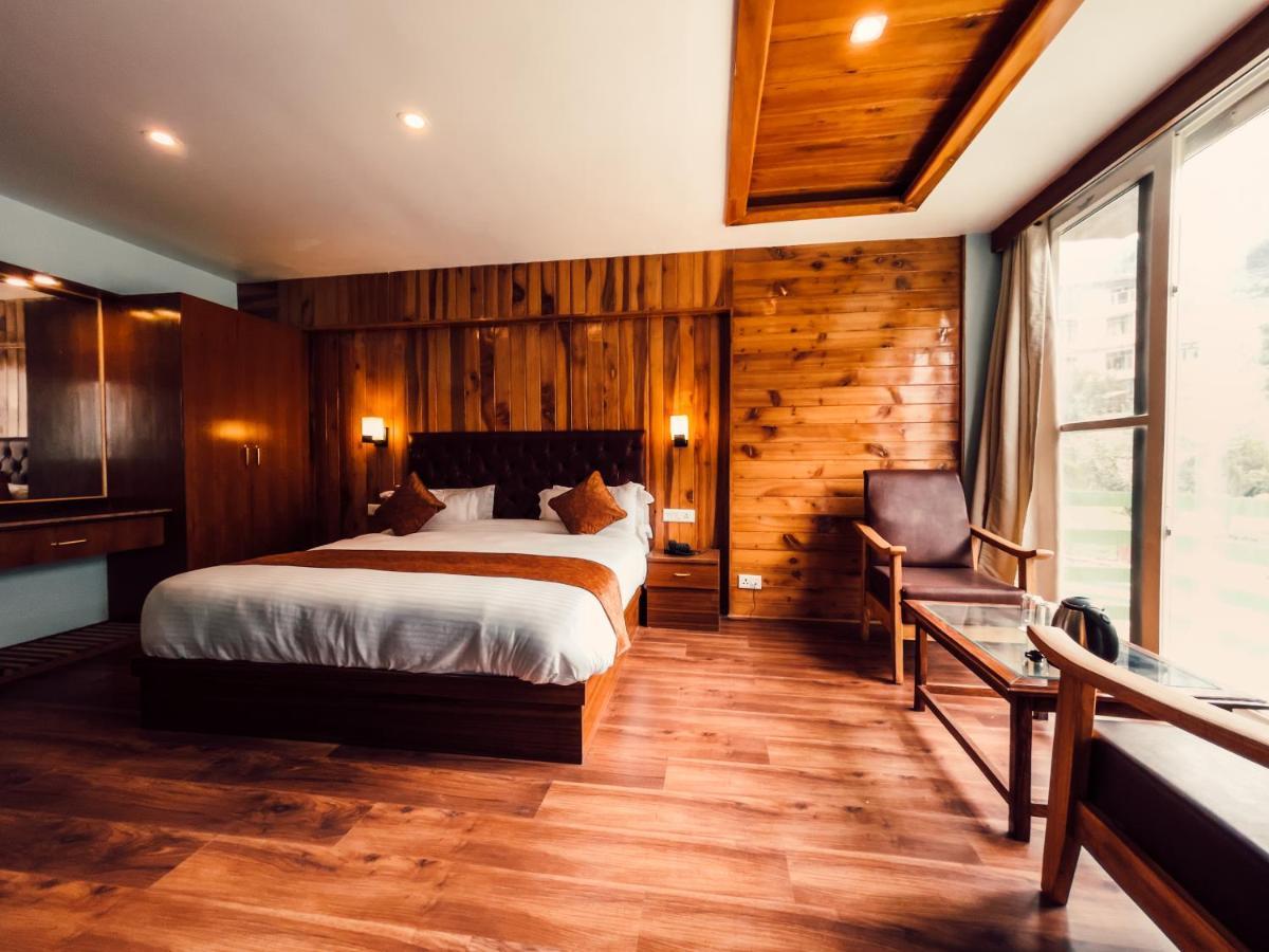 Hotel New Vistas Manāli Dış mekan fotoğraf