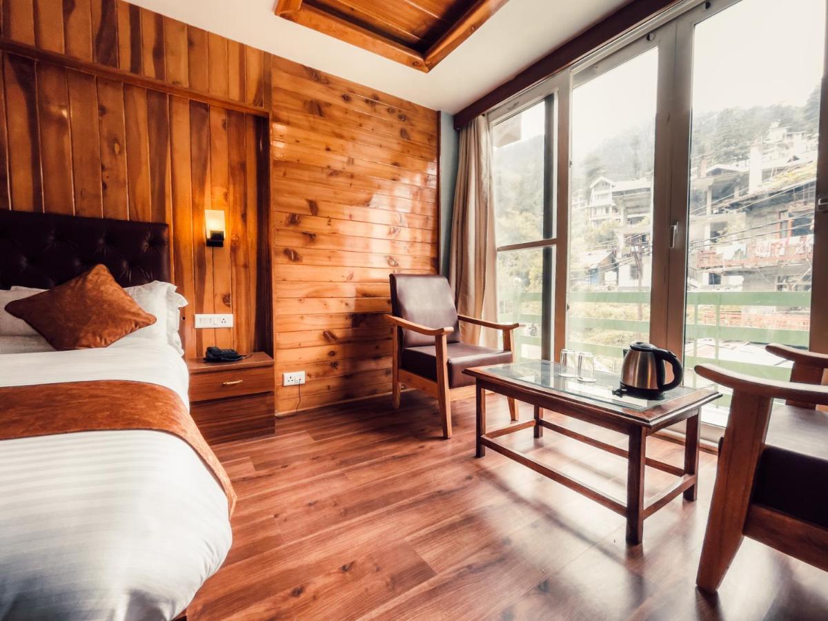 Hotel New Vistas Manāli Dış mekan fotoğraf