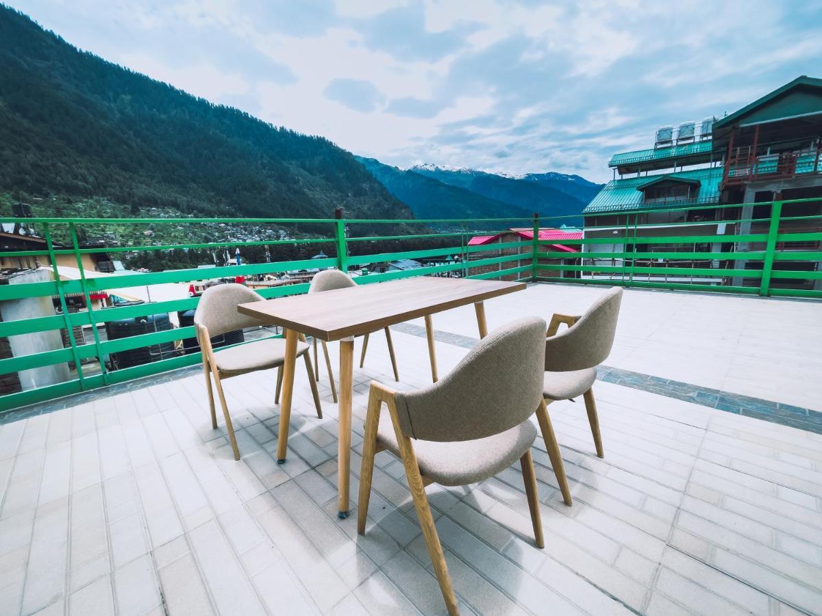 Hotel New Vistas Manāli Dış mekan fotoğraf