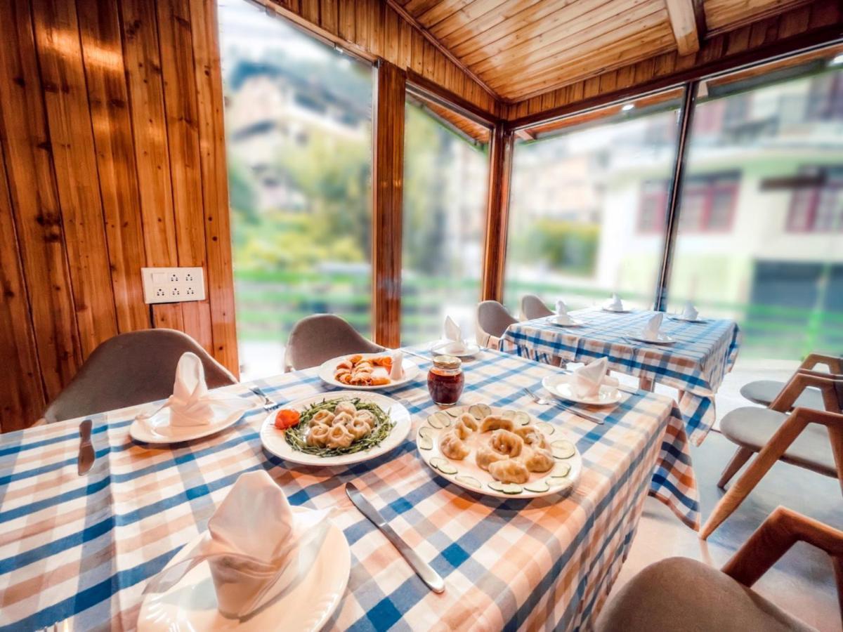 Hotel New Vistas Manāli Dış mekan fotoğraf