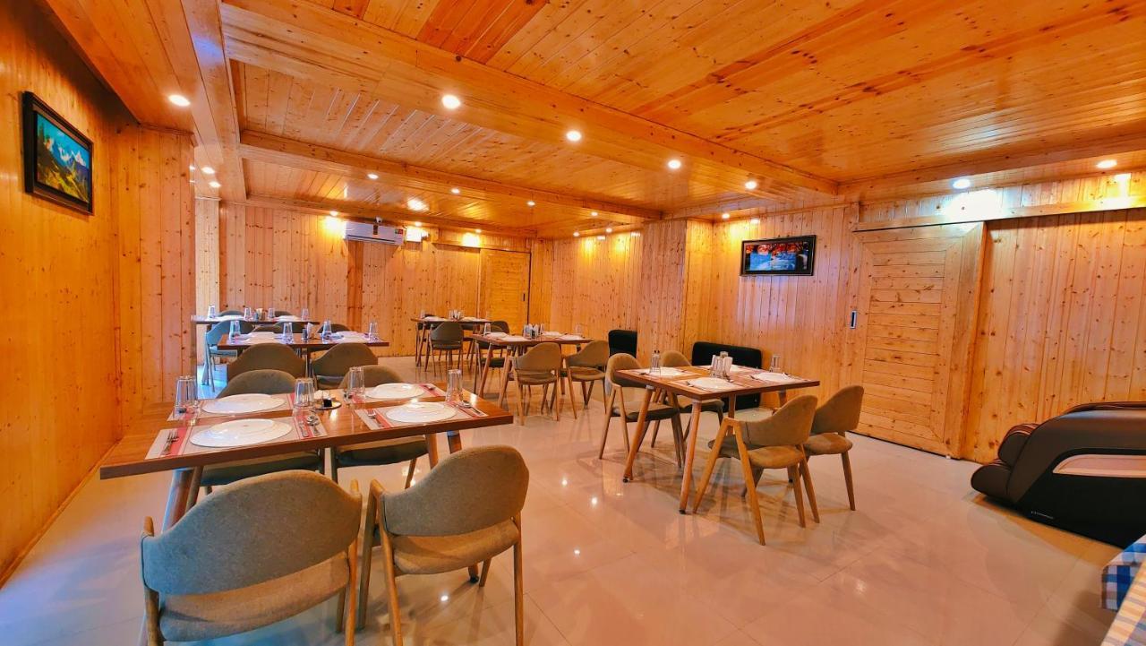 Hotel New Vistas Manāli Dış mekan fotoğraf