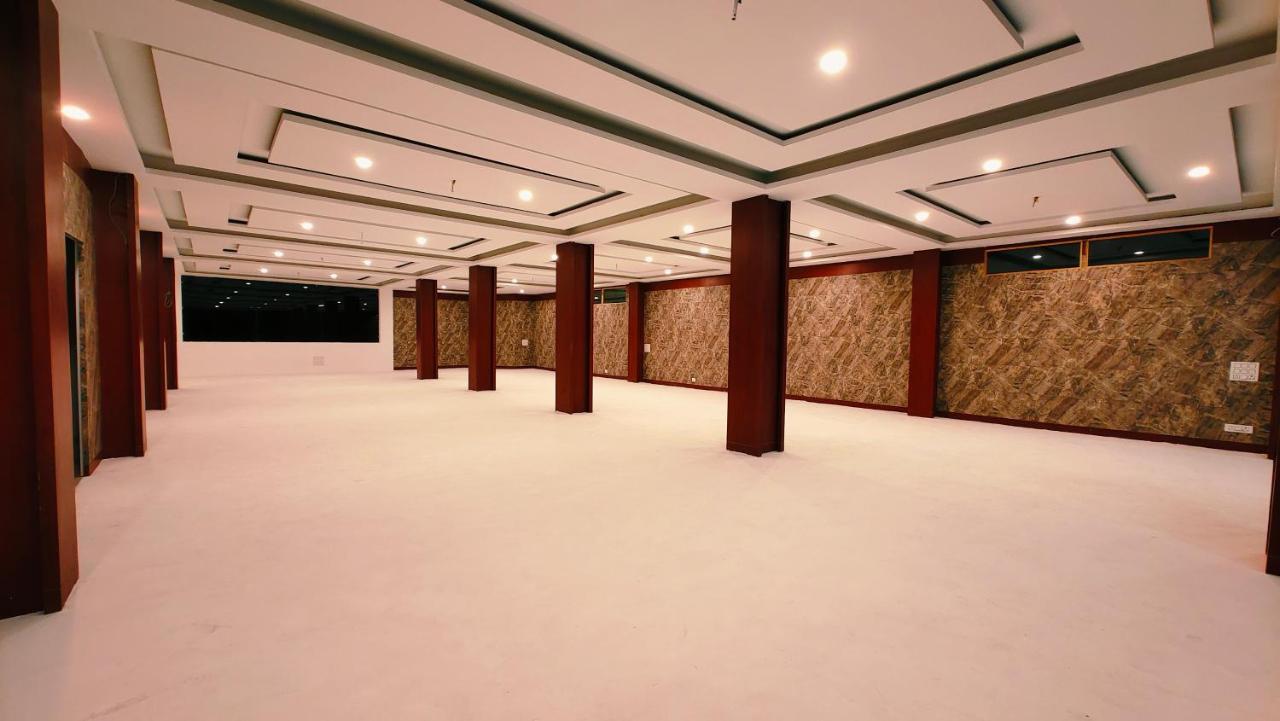 Hotel New Vistas Manāli Dış mekan fotoğraf